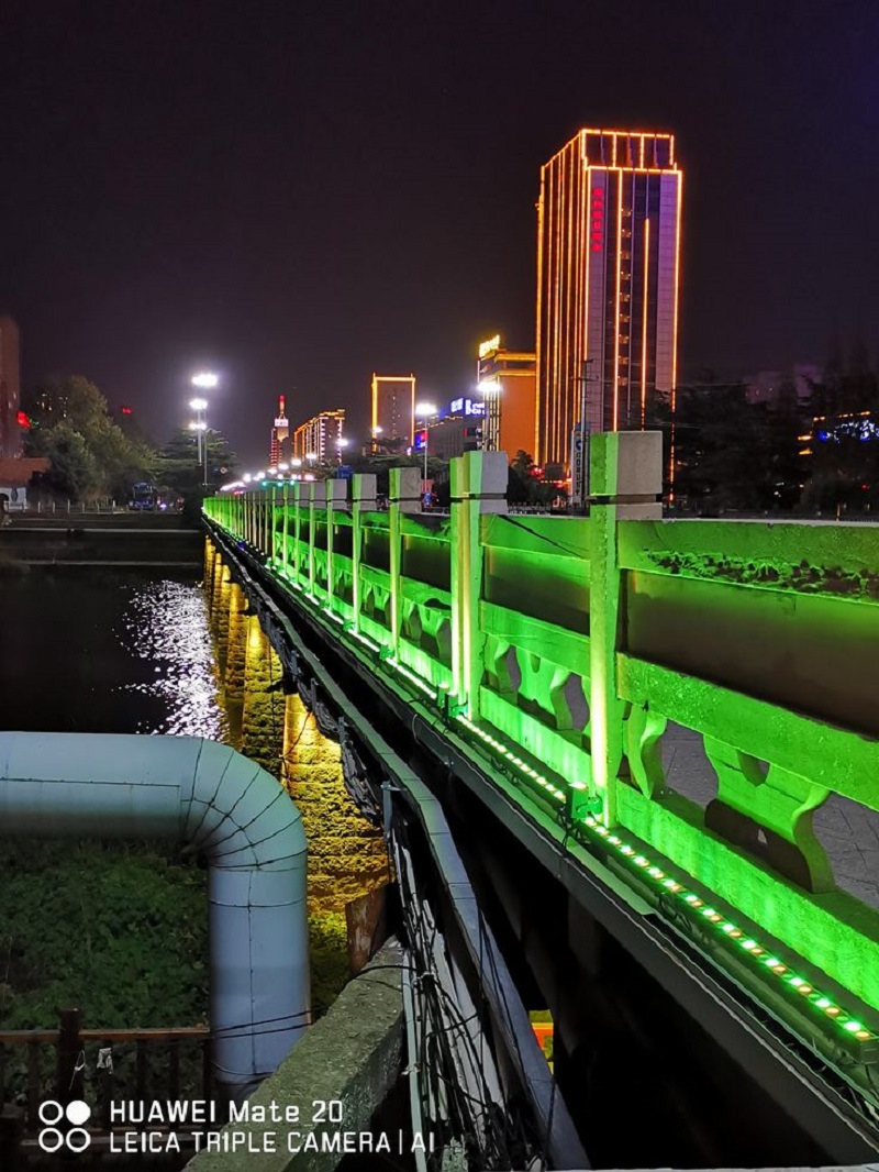 Led thanh hắt tường 4068 IP67