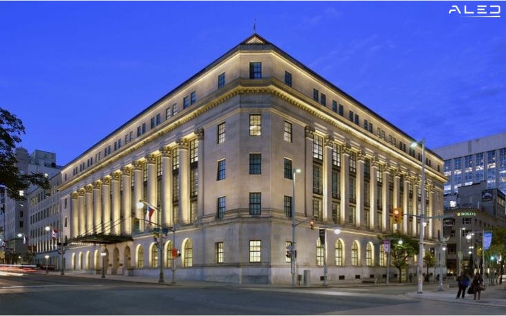 Một số thiết kế chiếu sáng mặt tiền