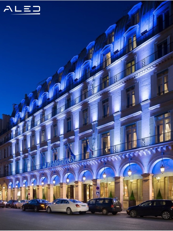 Một số thiết kế chiếu sáng mặt tiền