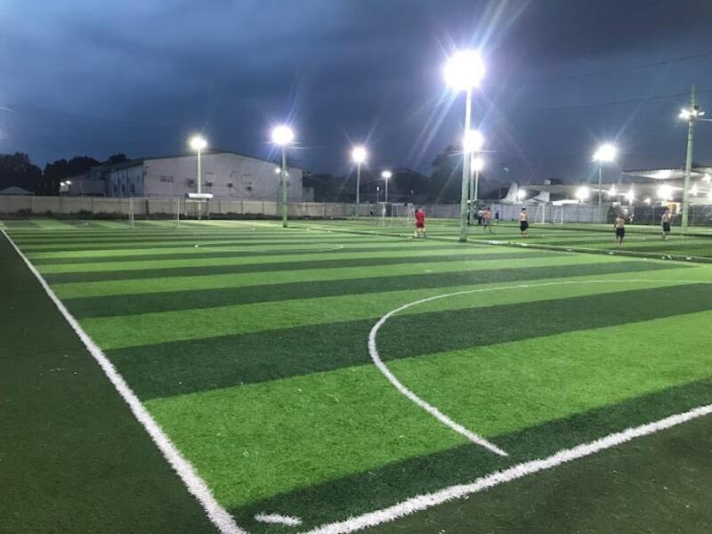 thiết kế chiếu sáng sân bóng đá