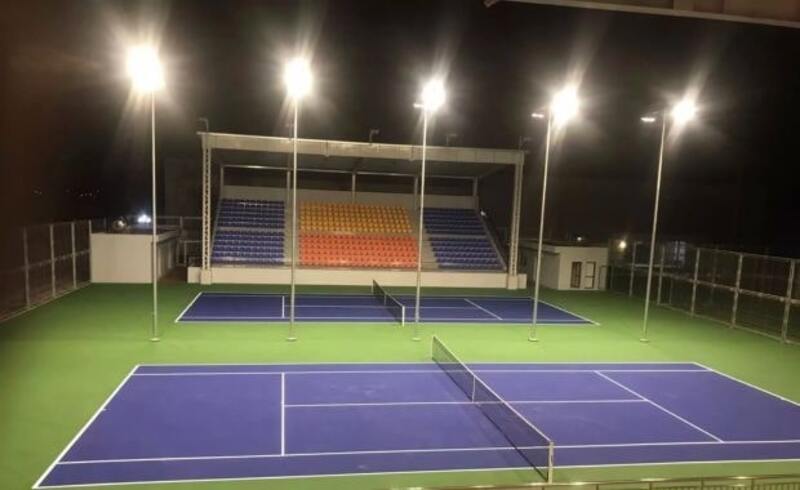 thiết kế chiếu sáng sân tennis