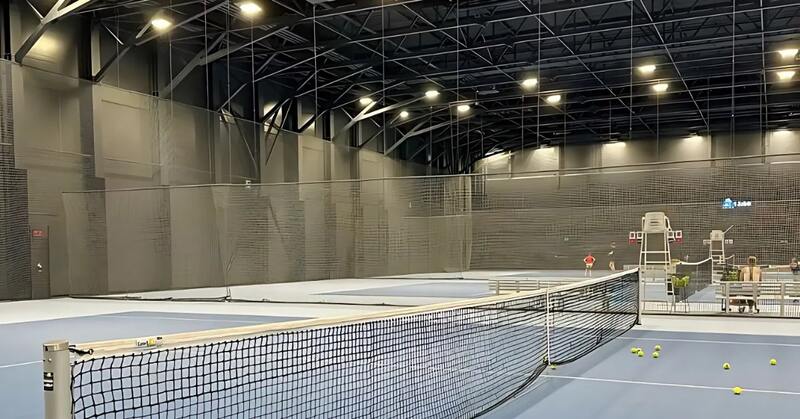 thiết kế chiếu sáng sân tennis
