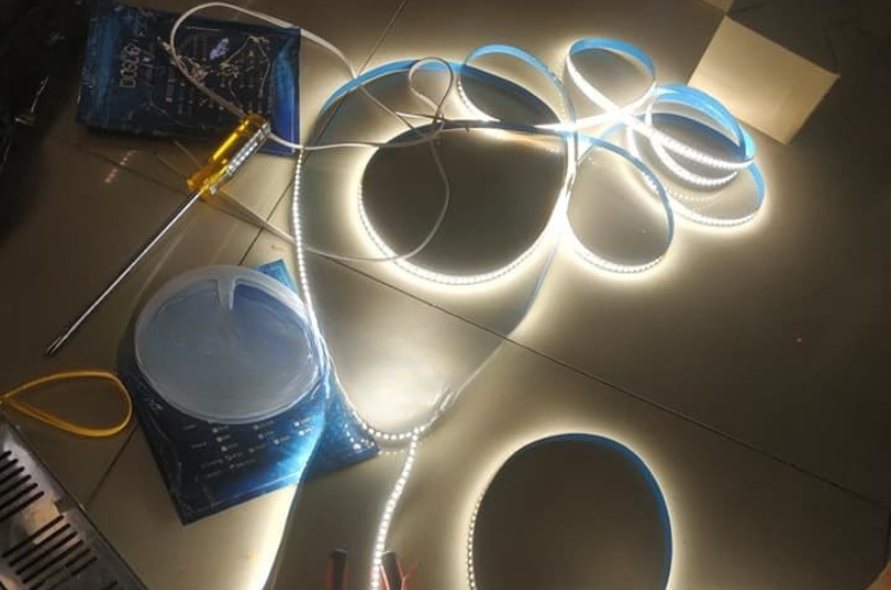 Cấu tạo đặc biệt của LED thanh nhôm uốn tự do Cấu tạo đặc biệt của LED thanh nhôm uốn tự do