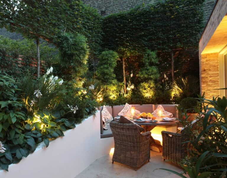 Đèn chiếu sáng điểm nhấn