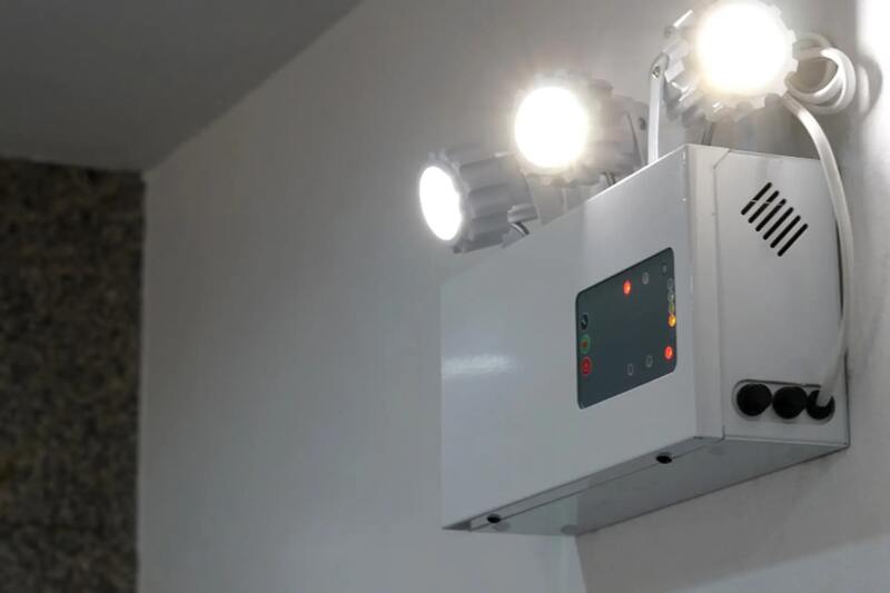 Hệ thống chiếu sáng khẩn cấp