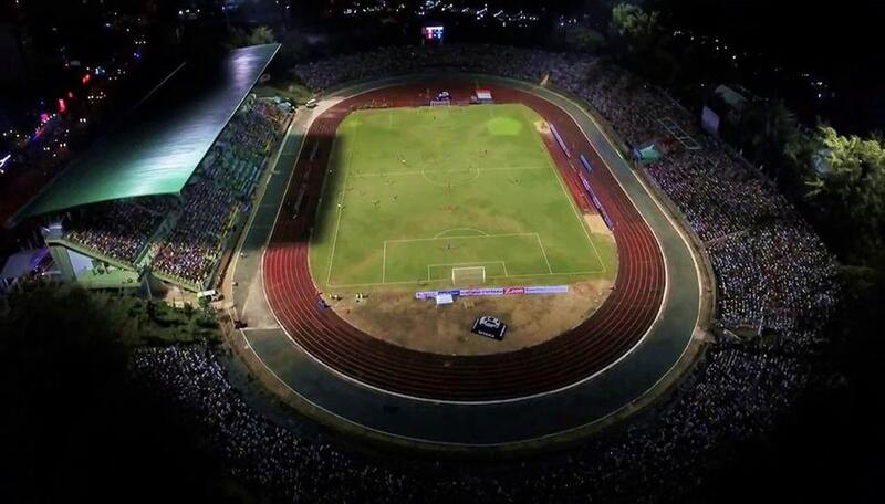 thiết kế chiếu sáng sân vận động