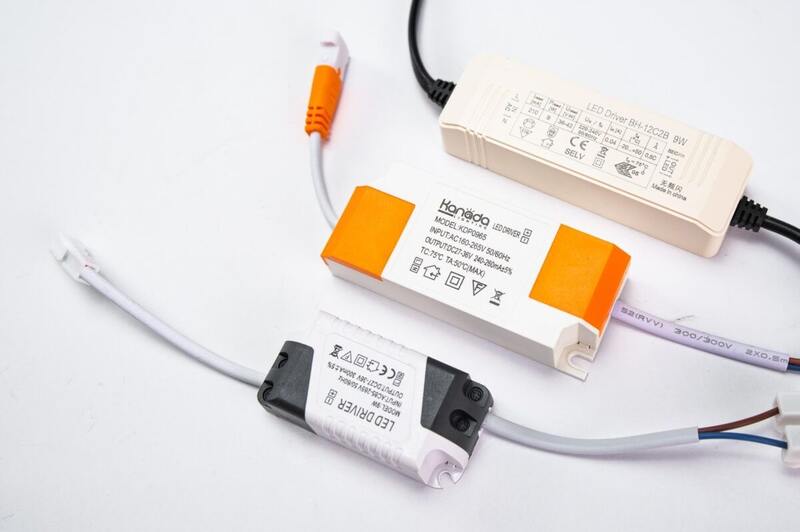 Cấu tạo đèn led