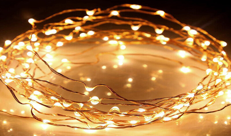 cách treo đèn dây trong phòng ngủ