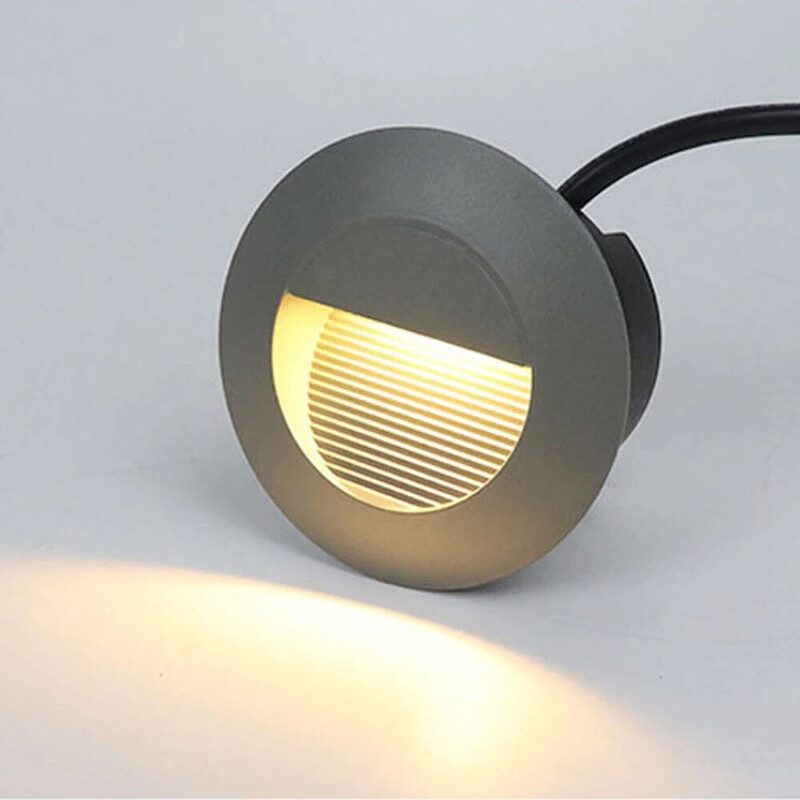 Hướng dẫn lựa chọn đèn led chân cầu thang phù hợp phong cách 4 hướng dẫn lựa chọn đèn led chân cầu thang