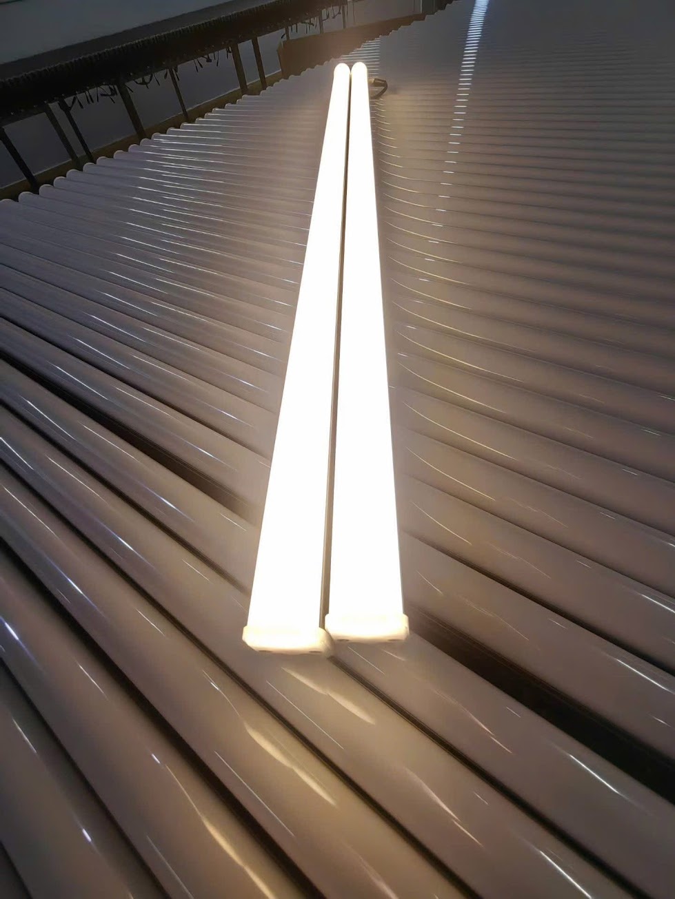 led viền tòa nhà, led thanh viền tòa nhà, led neon